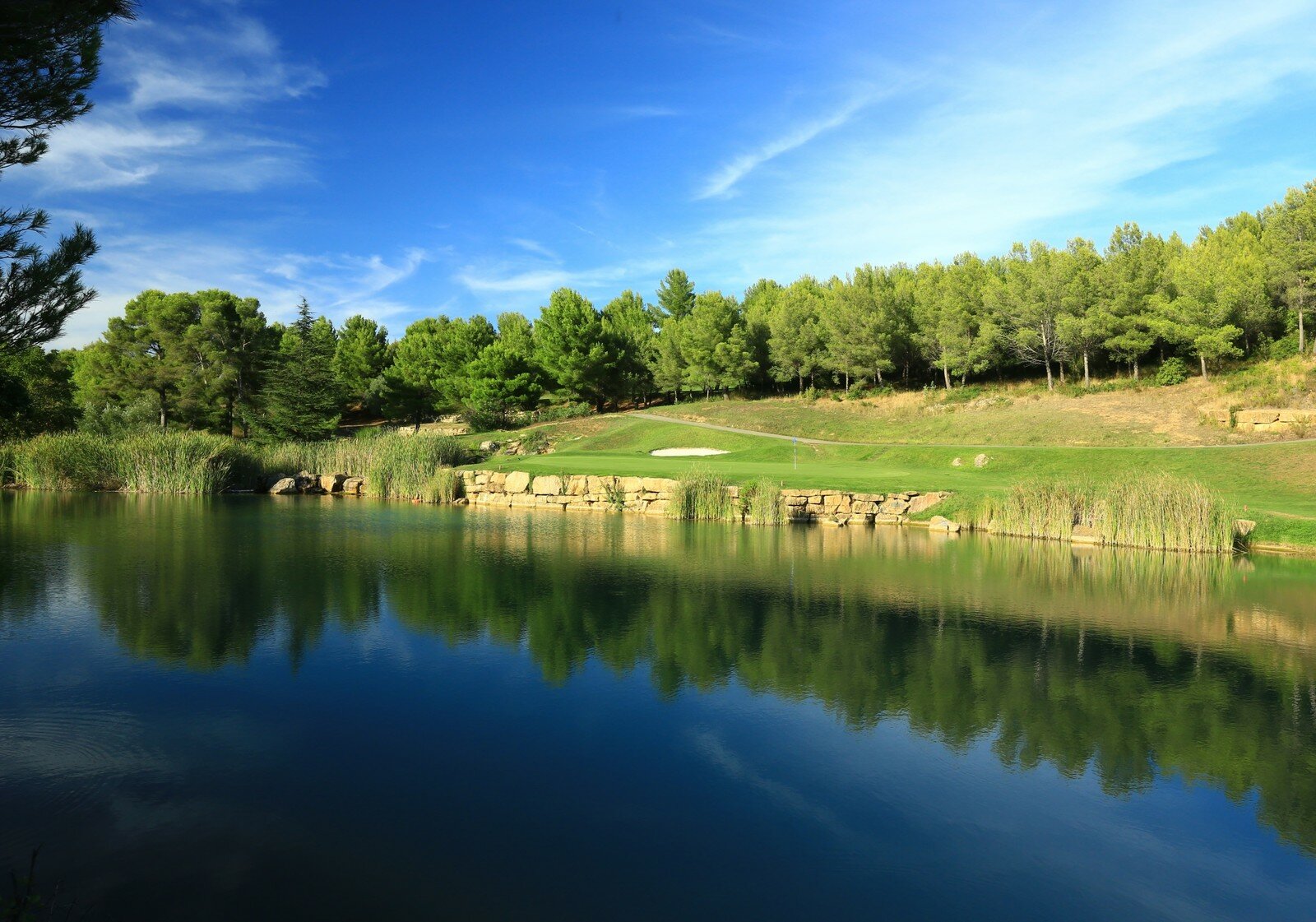 Golf con vista panoramica sul mare